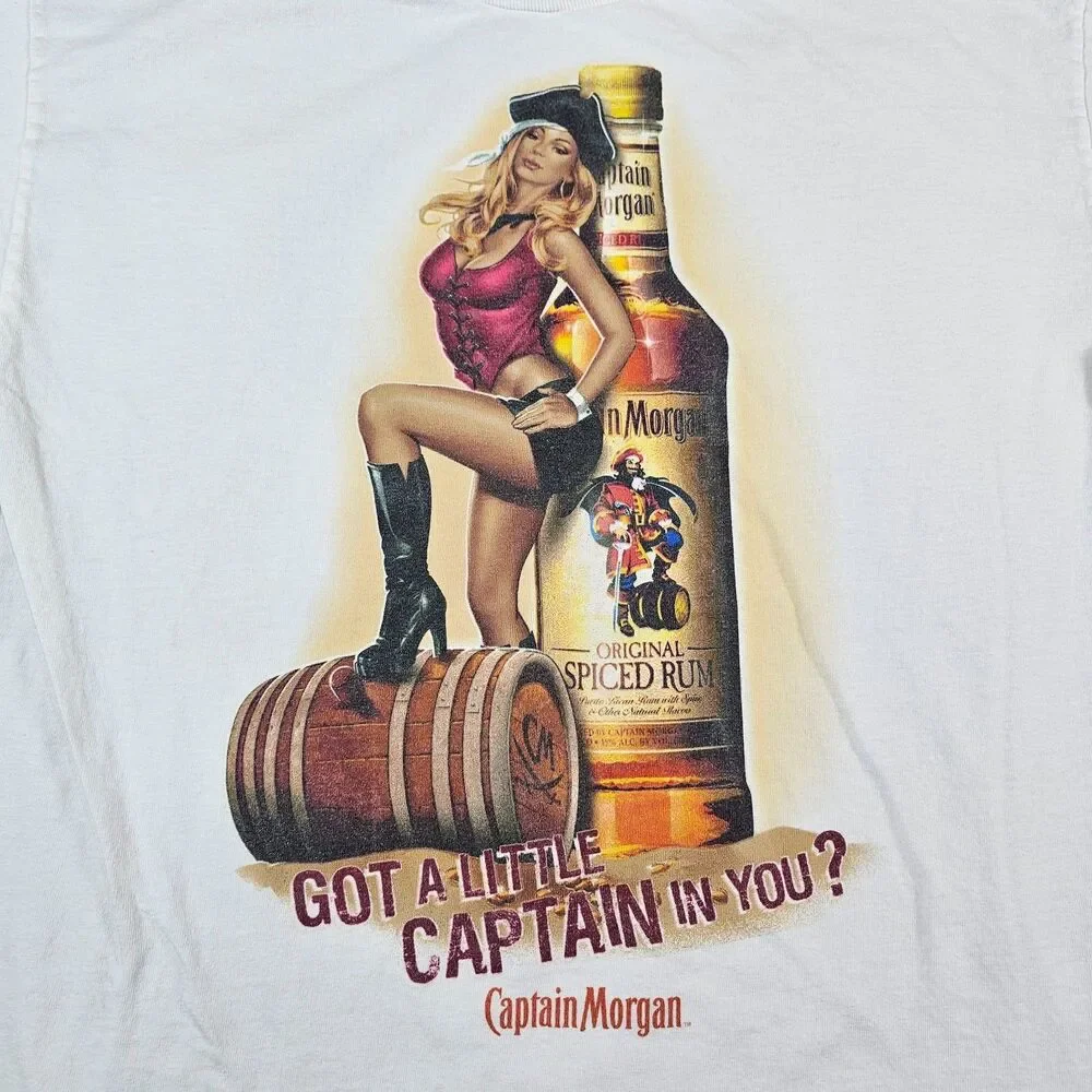 Captain Morgan Shirt Mens Large White Pirate Girl Pinup Rum Barrel Y2K Official